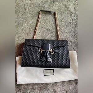 ❗️SOLD❗️Gucci Emily bag